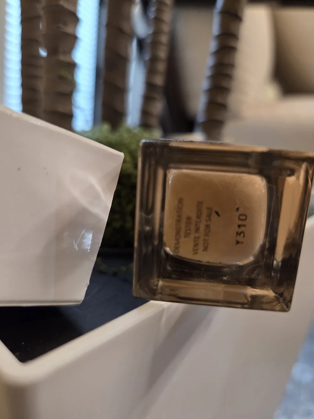 Givenchy Teint Couture Everwear Foundation SPF 20 Shade Y310 Tester 1 oz / 30 mL